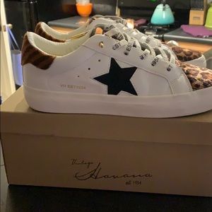 Vintage Havana Leopard Print Distressed Sneakers